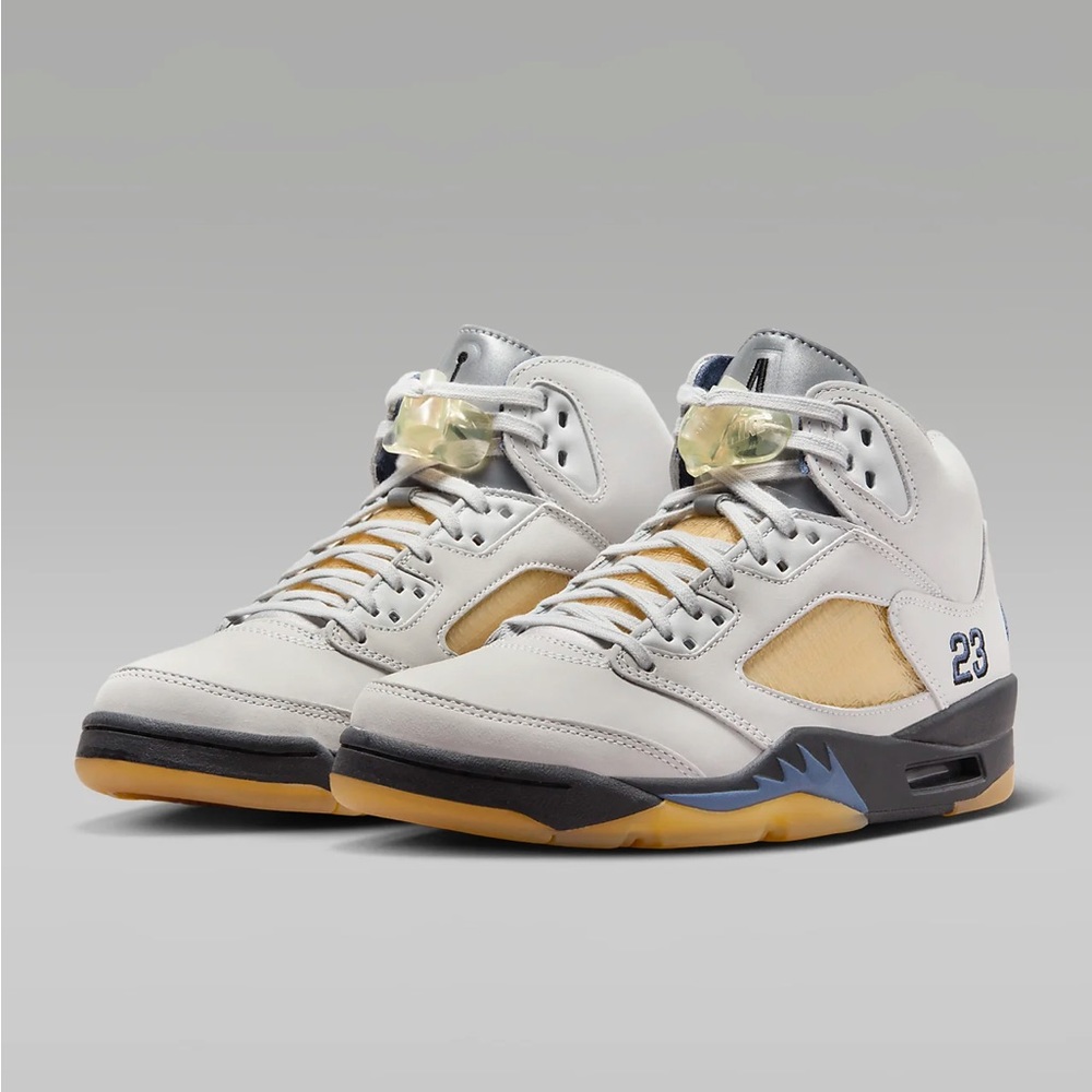 Air Jordan 5 x A Ma Maniere Dawn Sneakers